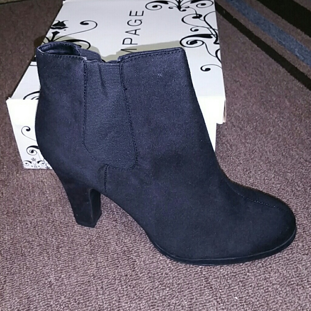 Heeled booties - Picture 2 of 3